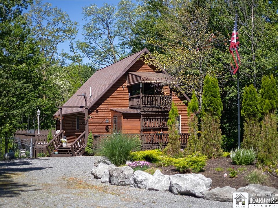 1st image of 39 Forestville Rd