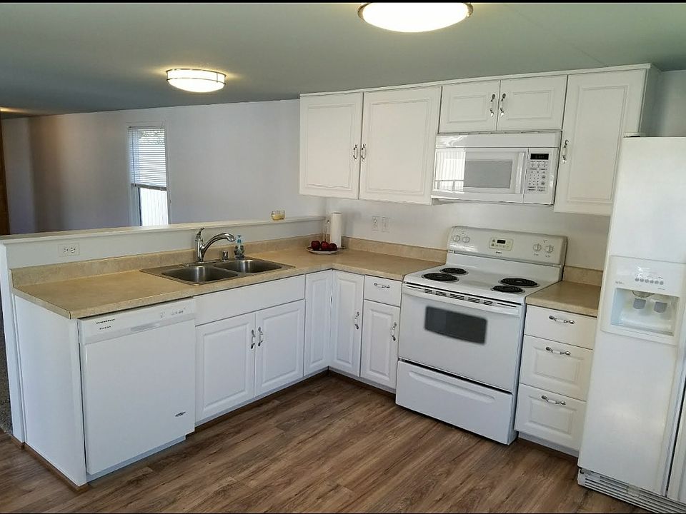 1st image of 3928 21st Ave SE Unit 41