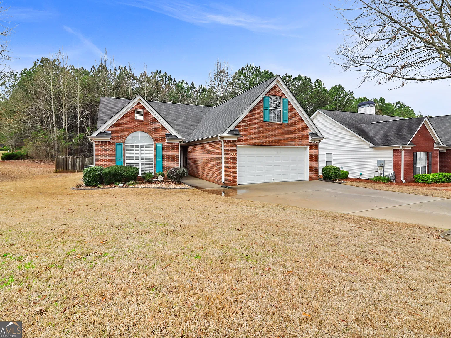 4 bed, 2.0 bath, 1767 sqft, $2,300 — Photo 2