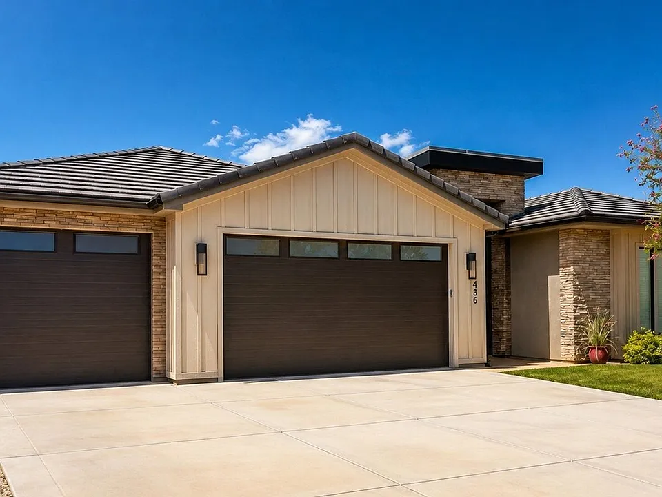 436 S Desert Shelter Dr
