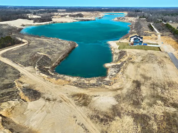 Barron Lake Rd, Niles, MI 49120