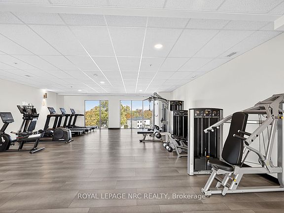 4th image of 50 Herrick Ave #Lp22