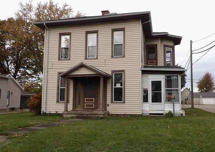 1st image of 149 W Main St