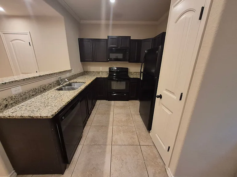 6602 Arancione Ave #103 — Photo 7