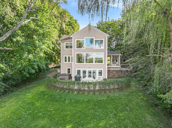 1340 N Huron River Dr, Ypsilanti, MI 48197