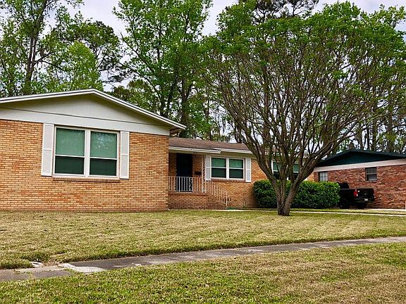 2nd image of 2511 Lofberg Dr