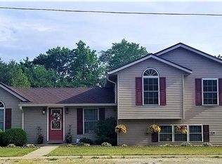 408 E Saint Louis St, Knox, IN 46534