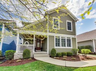 709 E Sunnyside Ave, Libertyville, IL