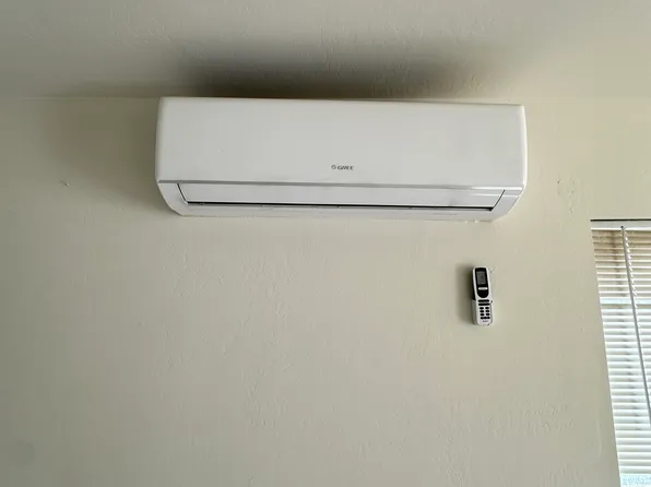 6716 Story Ln, Bakersfield, CA 93307