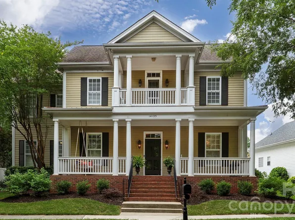 14125 Bankside Dr, Huntersville, NC 28078