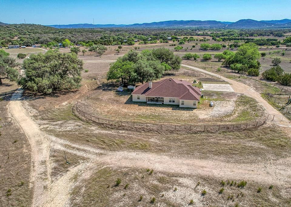 1149 Walter White Ranch Rd, Leakey, TX 78873 Zillow