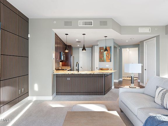 4th image of 120 E RIO SALADO Parkway #406