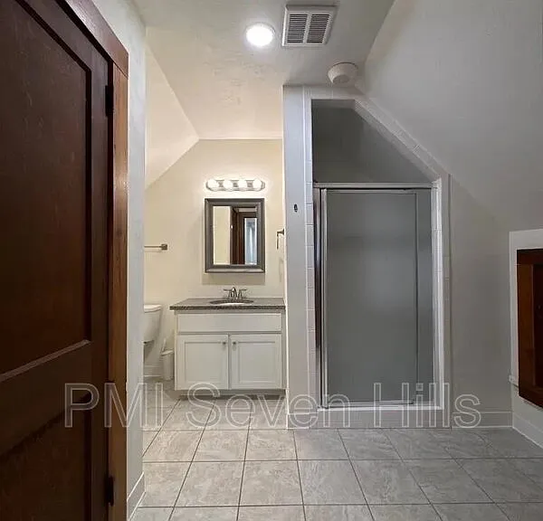 1643 Fernando Dr #2 — Photo 11