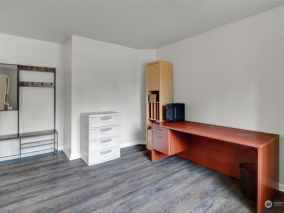 5th image of 16240 Ordway Drive SE