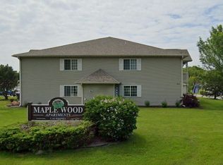 6910 Middle Rd, Racine, WI 53402