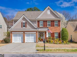 2451 Southhaven Ln, Buford, GA 30519