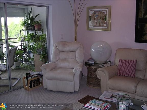 5th image of 3050 NE 16th Ave APT 205