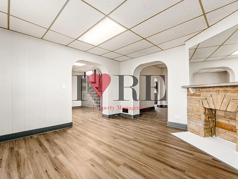 158 Dakota Ave — Photo 16