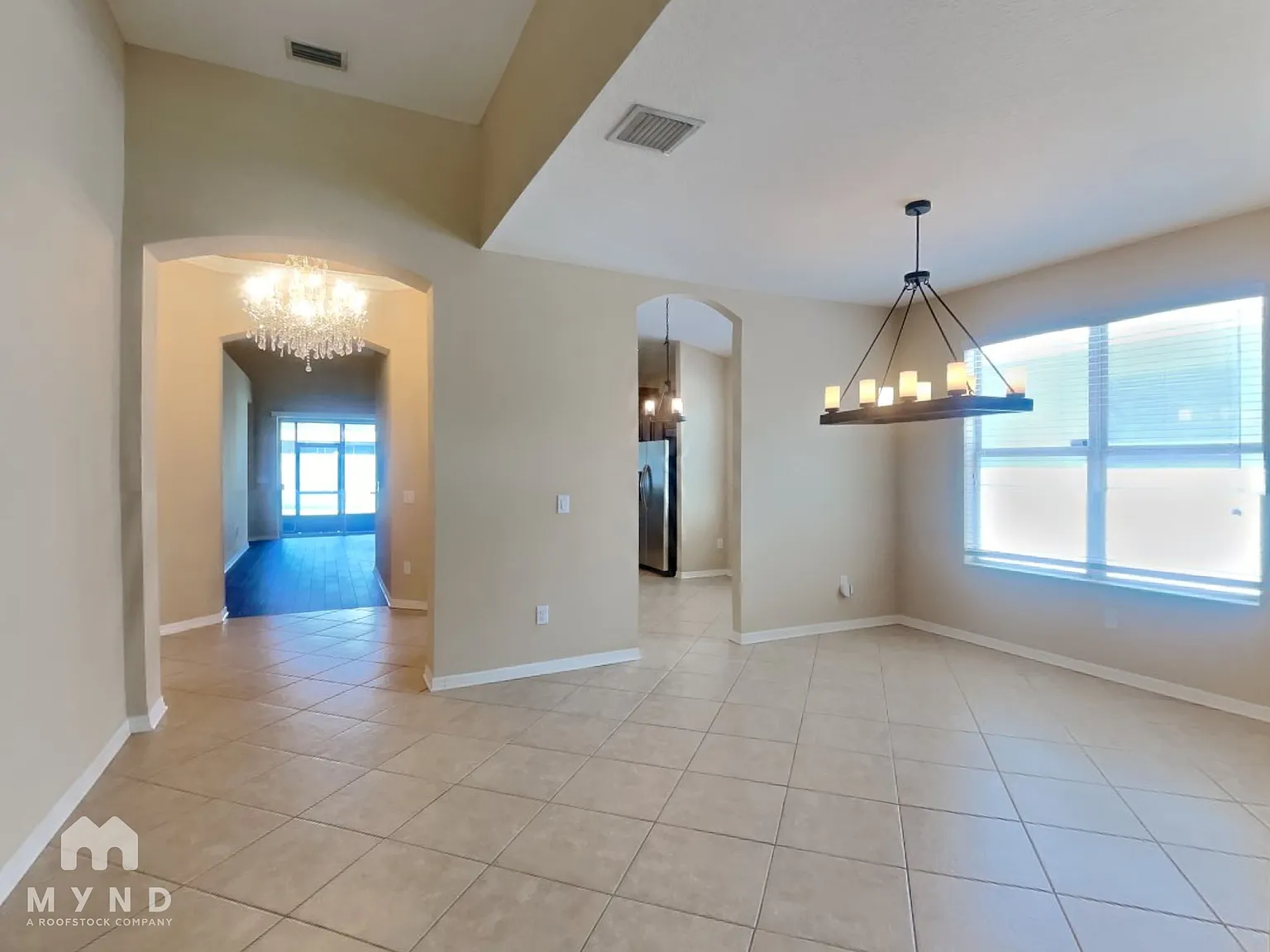3 bed, 2.0 bath, 2055 sqft, $2,515 — Photo 2