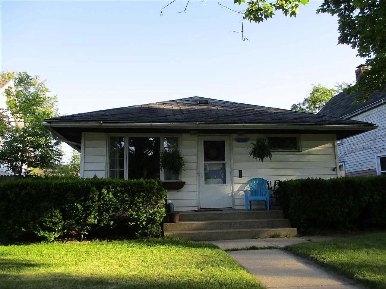 606 E Fairview Ave photo 1
