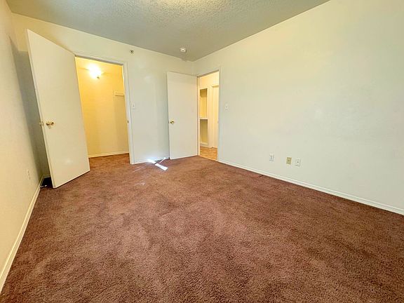 5th image of 508 Ortiz Dr SE APT D