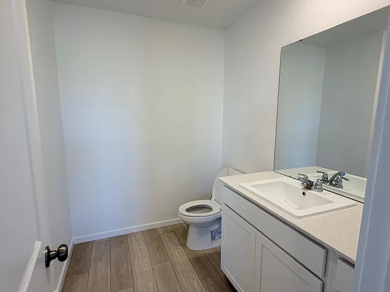 880 Lynx St — Photo 35