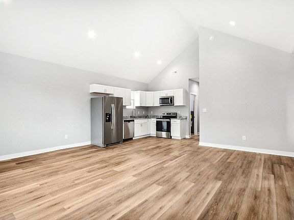5th image of 1606 Quill St #B