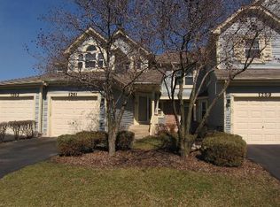 1261 Rhodes Ln, Naperville, IL 60540