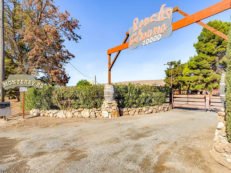 Neighborhood