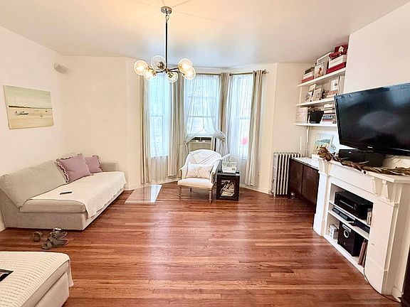 3rd image of 32-14 31st Ave Unit 2