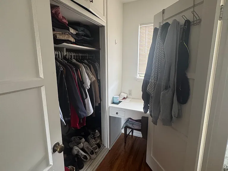 9620 Braddock Dr — Photo 10