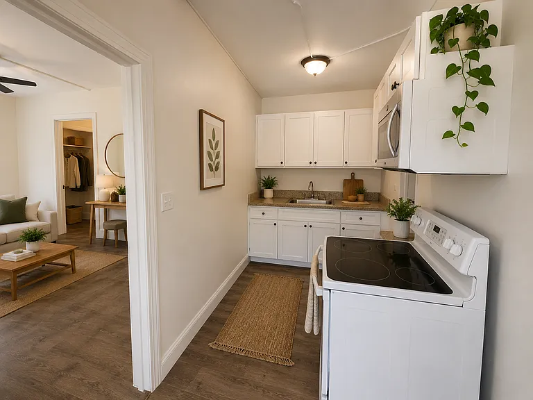 301 S. Kenmore — Photo 7