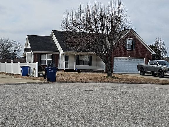 3rd image of 112 Middle Ct