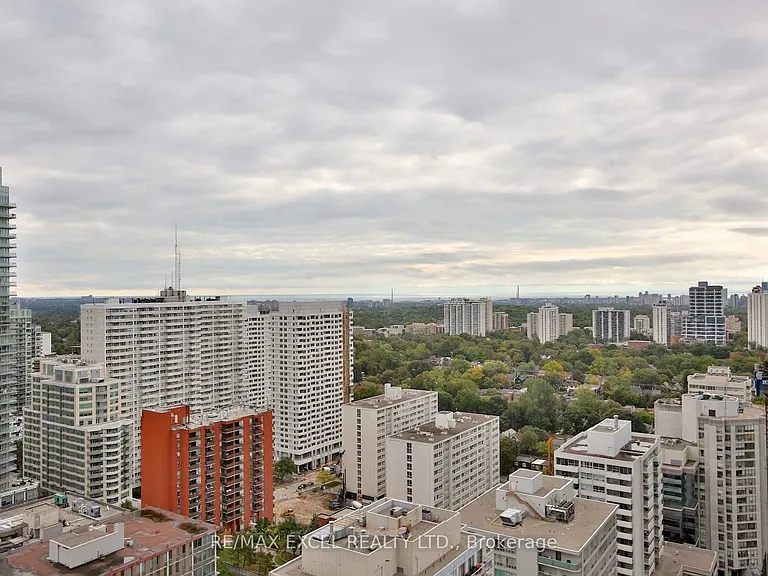 8 Eglinton Ave E #2407 — Photo 12