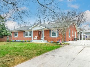 224 Admiral Cir, Lawrenceburg, TN 38464