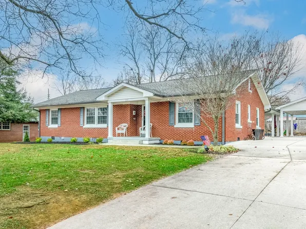 224 Admiral Cir, Lawrenceburg, TN 38464