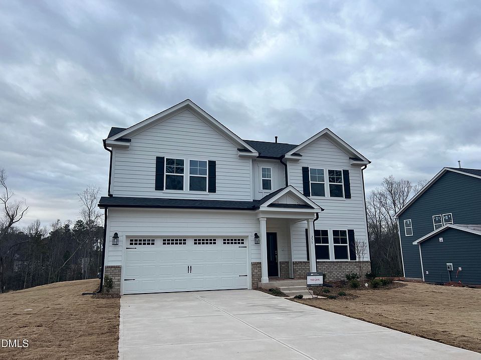 1st image of 275 Hickory Grove Dr