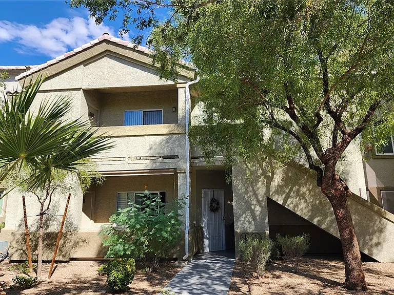 3917 Lazy Pine St #201 — Photo 1