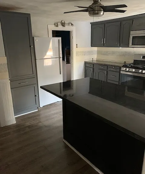 15 Chestnut St #2 — Photo 6