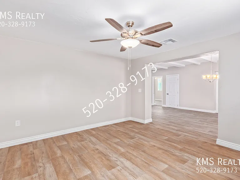 4213 S Lundy Ave — Photo 8