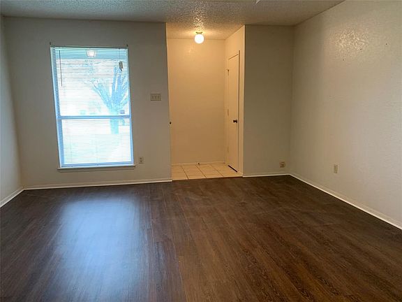 5th image of 3716 Hulen Park Cir