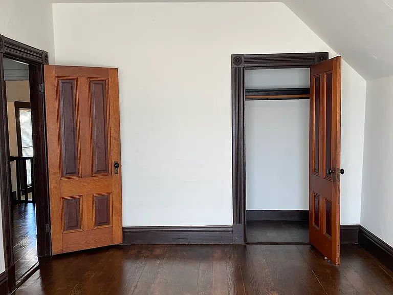 578 Broadway — Photo 24