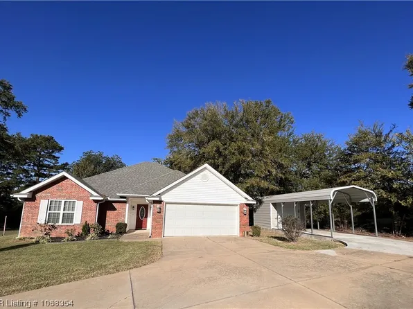 132 Lanita Cir, Roland, OK 74954