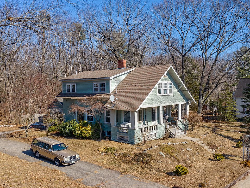 1st image of 106 School St