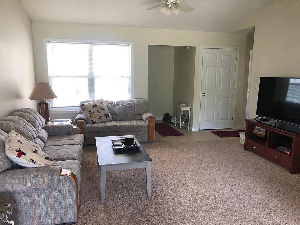 2nd image of 608 Bannerstone Ct