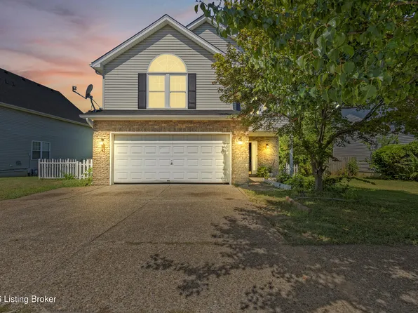7906 Bridlewood Pl, Louisville, KY 40228