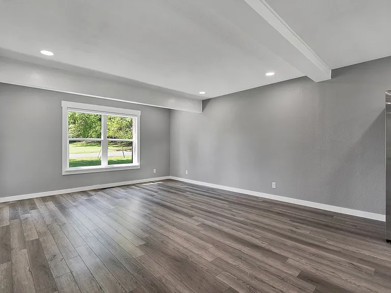 410 Marshall Hall Rd — Photo 12