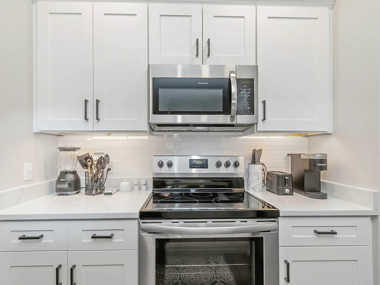2 bed, 1242 sqft, $2,550 — Photo 3