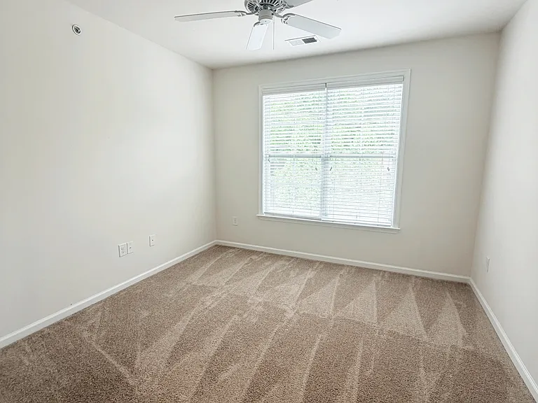 Clairmont at Chesterfield — Photo 39