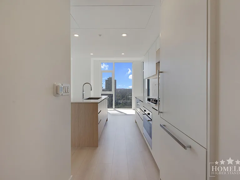 13573 98a Ave #1403 — Photo 13